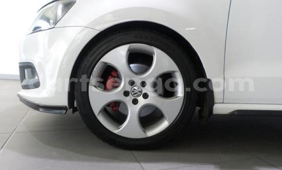 Nunua Ilio tumika Volkswagen Polo GTI White Gari ndani ya Manzini nchini Manzini Nunua Ilio tumika Volkswagen Polo GTI White Gari ndani ya Manzini nchini Manzini