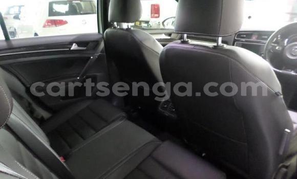 Nunua Ilio tumika Volkswagen Golf R White Gari ndani ya Manzini nchini Manzini Nunua Ilio tumika Volkswagen Golf R White Gari ndani ya Manzini nchini Manzini