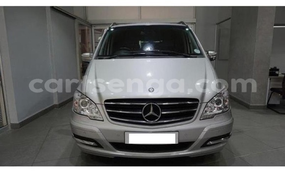 Acheter Occasion Voiture Mercedes‒Benz Viano Gris à Manzini, Manzini Acheter Occasion Voiture Mercedes‒Benz Viano Gris à Manzini, Manzini
