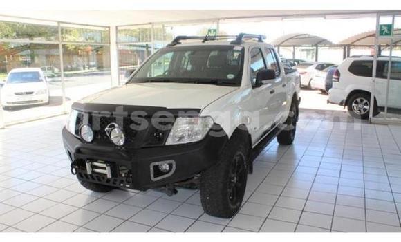 Buy Used Nissan Navara White Car in Kubuta in Shiselweni District Buy Used Nissan Navara White Car in Kubuta in Shiselweni District