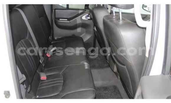 Buy Used Nissan Navara White Car in Kubuta in Shiselweni District Buy Used Nissan Navara White Car in Kubuta in Shiselweni District