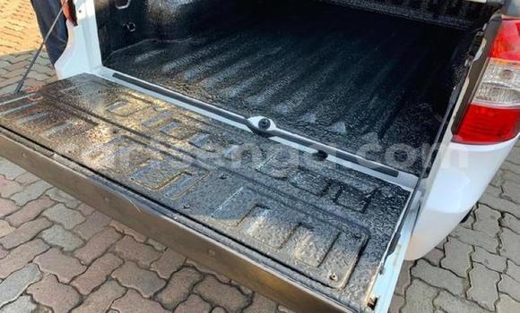 Buy Used Chevrolet Uplander White Car in Manzini in Manzini Buy Used Chevrolet Uplander White Car in Manzini in Manzini