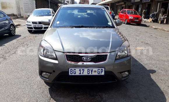 Buy Used Kia Rio Silver Car in Manzini in Manzini Buy Used Kia Rio Silver Car in Manzini in Manzini