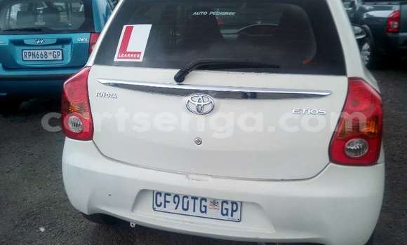 Buy Used Toyota Etios White Car in Ezulwini in Hhohho Buy Used Toyota Etios White Car in Ezulwini in Hhohho
