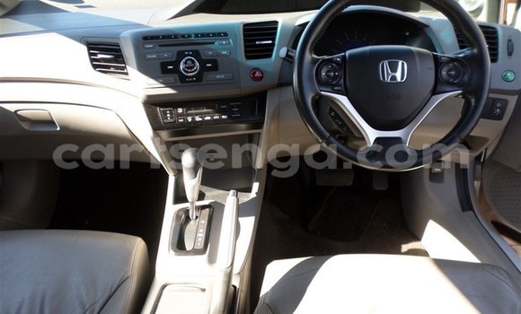 Buy Used Honda Civic White Car in Import - Dubai in Hhohho Buy Used Honda Civic White Car in Import - Dubai in Hhohho