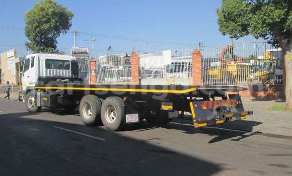 Buy Used Mitsubishi L400 White Truck in Mbabane in Manzini Buy Used Mitsubishi L400 White Truck in Mbabane in Manzini