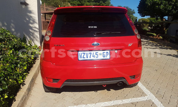 Acheter Occasion Voiture Ford Fiesta ST Rouge à Ezulwini, Hhohho Acheter Occasion Voiture Ford Fiesta ST Rouge à Ezulwini, Hhohho
