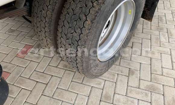 Acheter Occasion Utilitaire Mitsubishi L400 Blanc à Ezulwini, Hhohho Acheter Occasion Utilitaire Mitsubishi L400 Blanc à Ezulwini, Hhohho