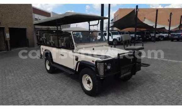 Buy Used Land Rover Defender Other Car in Ezulwini in Hhohho Buy Used Land Rover Defender Other Car in Ezulwini in Hhohho