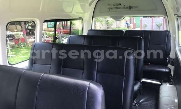 Buy Used Toyota Hiace Other Car in Bhunya in Manzini Buy Used Toyota Hiace Other Car in Bhunya in Manzini