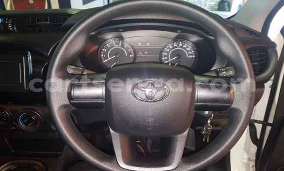 Buy Used Toyota Hiace Other Car in Bhunya in Manzini Buy Used Toyota Hiace Other Car in Bhunya in Manzini