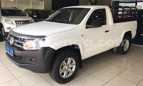Buy Used Volkswagen Amarok White Car in Bhunya in Manzini Buy Used Volkswagen Amarok White Car in Bhunya in Manzini