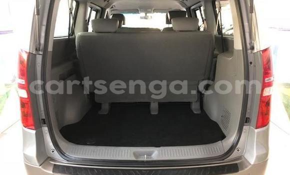 Buy Used Hyundai H1 Other Car in Bhunya in Manzini Buy Used Hyundai H1 Other Car in Bhunya in Manzini