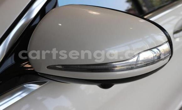 Buy Used Mercedes‒Benz C–Class White Car in Bhunya in Manzini Buy Used Mercedes‒Benz C–Class White Car in Bhunya in Manzini