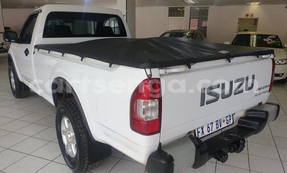 Buy Used Isuzu KB White Car in Mbabane in Manzini Buy Used Isuzu KB White Car in Mbabane in Manzini