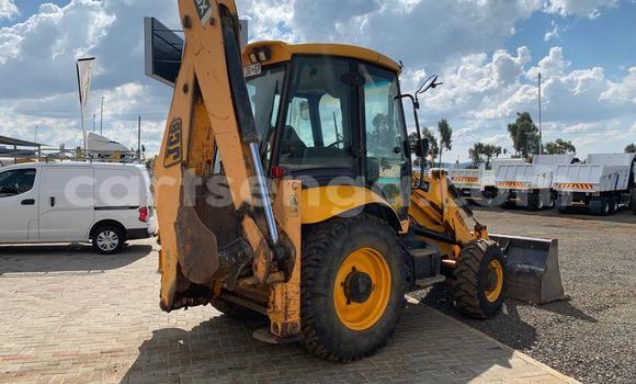 Buy Used Caterpillar 120 Other Truck in Manzini in Manzini Buy Used Caterpillar 120 Other Truck in Manzini in Manzini