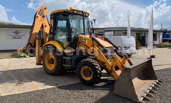 Buy Used Caterpillar 120 Other Truck in Manzini in Manzini Buy Used Caterpillar 120 Other Truck in Manzini in Manzini