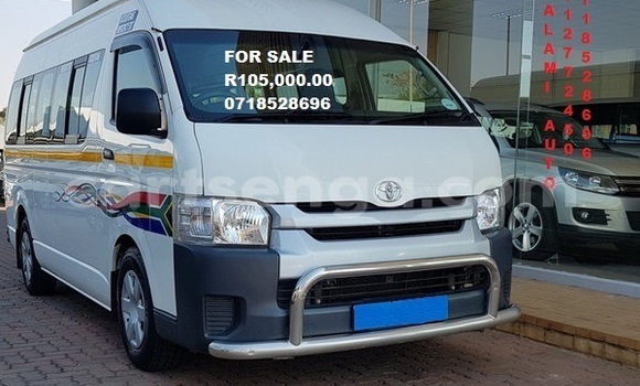 Nunua Ilio tumika Toyota Ade White Lori ndani ya Import - Dubai nchini Hhohho Nunua Ilio tumika Toyota Ade White Lori ndani ya Import - Dubai nchini Hhohho