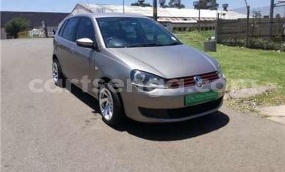 Nunua Ilio tumika Volkswagen Polo Silver Gari ndani ya Manzini nchini Manzini Nunua Ilio tumika Volkswagen Polo Silver Gari ndani ya Manzini nchini Manzini