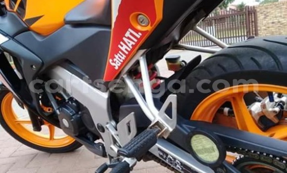 Nunua Ilio tumika Honda CBR Black Bike ndani ya Manzini nchini Manzini Nunua Ilio tumika Honda CBR Black Bike ndani ya Manzini nchini Manzini