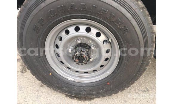 Buy Import Toyota Land Cruiser White Car in Import - Dubai in Hhohho Buy Import Toyota Land Cruiser White Car in Import - Dubai in Hhohho