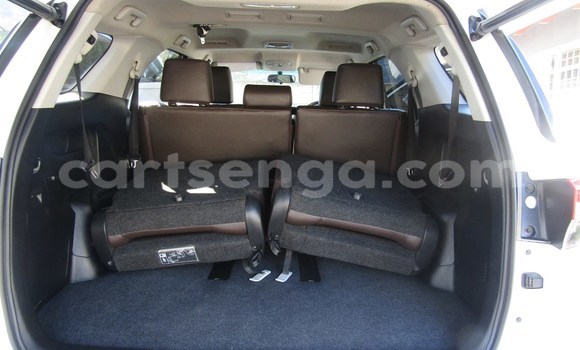 Acheter Occasion Voiture Toyota Fortuner Blanc à Manzini, Manzini Acheter Occasion Voiture Toyota Fortuner Blanc à Manzini, Manzini
