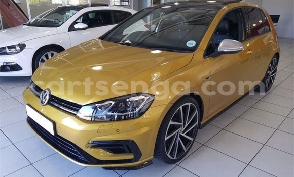 Buy Used Volkswagen Golf R Brown Car in Ezulwini in Hhohho Buy Used Volkswagen Golf R Brown Car in Ezulwini in Hhohho