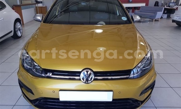 Buy Used Volkswagen Golf R Brown Car in Ezulwini in Hhohho Buy Used Volkswagen Golf R Brown Car in Ezulwini in Hhohho