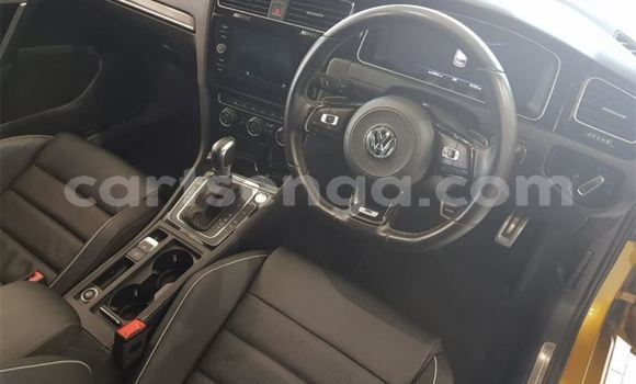 Buy Used Volkswagen Golf R Brown Car in Ezulwini in Hhohho Buy Used Volkswagen Golf R Brown Car in Ezulwini in Hhohho