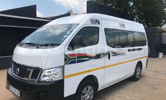 Buy Used Nissan NV350 Caravan White Car in Mbabane in Manzini Buy Used Nissan NV350 Caravan White Car in Mbabane in Manzini