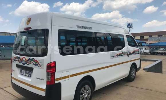 Buy Used Nissan NV350 Caravan White Car in Mbabane in Manzini Buy Used Nissan NV350 Caravan White Car in Mbabane in Manzini