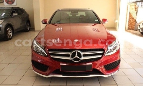 Buy Used Mercedes‒Benz C–Class Red Car in Ezulwini in Hhohho Buy Used Mercedes‒Benz C–Class Red Car in Ezulwini in Hhohho