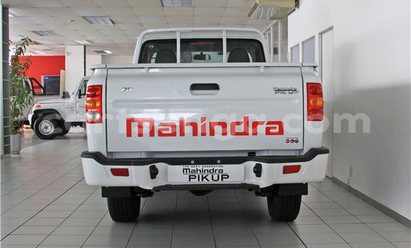 Buy Used Mahindra Bolero White Car in Ezulwini in Hhohho Buy Used Mahindra Bolero White Car in Ezulwini in Hhohho