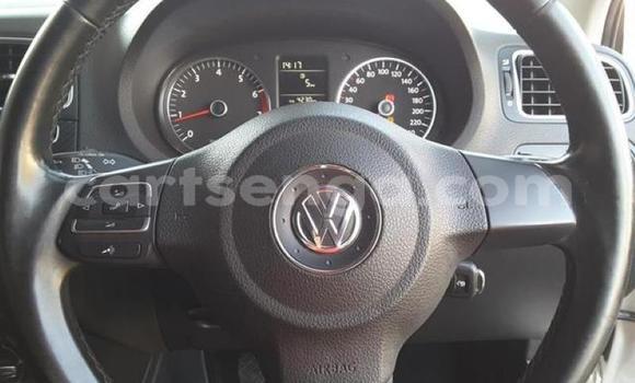 Acheter Occasion Voiture Volkswagen Polo Blanc à Bulembu, Hhohho Acheter Occasion Voiture Volkswagen Polo Blanc à Bulembu, Hhohho