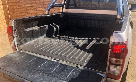 Acheter Occasion Voiture Isuzu KB Autre à Mbabane, Manzini Acheter Occasion Voiture Isuzu KB Autre à Mbabane, Manzini