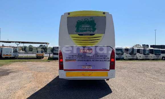 Buy Used Volvo F4 White Truck in Mbabane in Manzini Buy Used Volvo F4 White Truck in Mbabane in Manzini