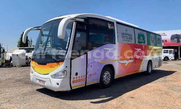 Buy Used Volvo F4 White Truck in Mbabane in Manzini Buy Used Volvo F4 White Truck in Mbabane in Manzini