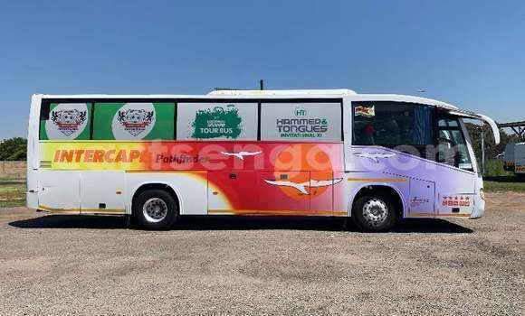 Buy Used Volvo F4 White Truck in Mbabane in Manzini Buy Used Volvo F4 White Truck in Mbabane in Manzini