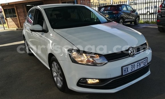 Acheter Occasion Voiture Volkswagen Polo Blanc à Mbabane, Manzini Acheter Occasion Voiture Volkswagen Polo Blanc à Mbabane, Manzini