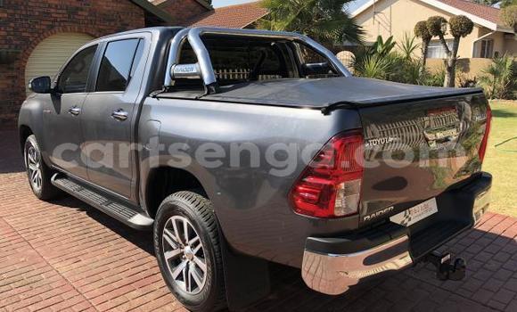 Nunua Ilio tumika Toyota Hilux Silver Gari ndani ya Mbabane nchini Manzini Nunua Ilio tumika Toyota Hilux Silver Gari ndani ya Mbabane nchini Manzini