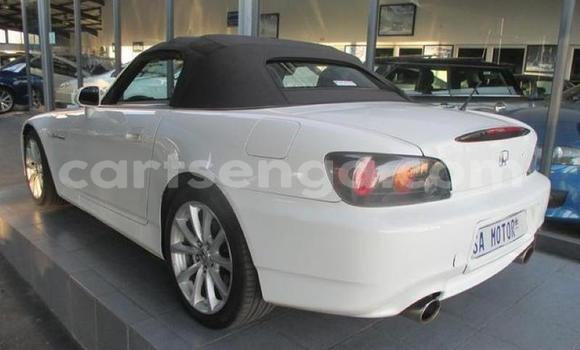 Buy Used Honda S2000 White Car in Bhunya in Manzini Buy Used Honda S2000 White Car in Bhunya in Manzini