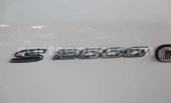 Buy Used Honda S2000 White Car in Bhunya in Manzini Buy Used Honda S2000 White Car in Bhunya in Manzini