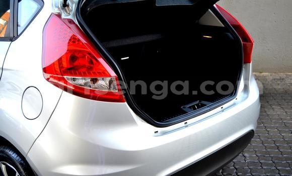Nunua Ilio tumika Ford Fiesta Silver Gari ndani ya Manzini nchini Manzini Nunua Ilio tumika Ford Fiesta Silver Gari ndani ya Manzini nchini Manzini