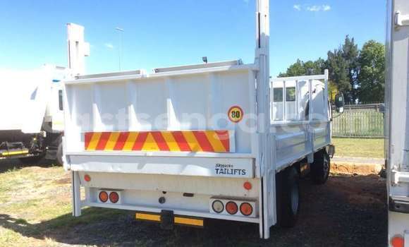 Buy Used Nissan AD White Car in Bhunya in Manzini Buy Used Nissan AD White Car in Bhunya in Manzini