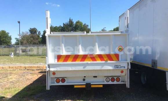 Buy Used Nissan AD White Car in Bhunya in Manzini Buy Used Nissan AD White Car in Bhunya in Manzini