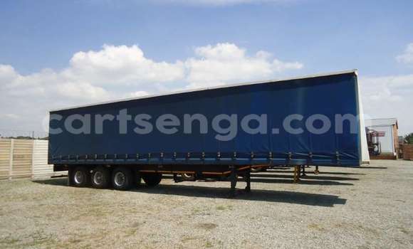 Buy Used Caterpillar 120 White Truck in Mbabane in Manzini Buy Used Caterpillar 120 White Truck in Mbabane in Manzini