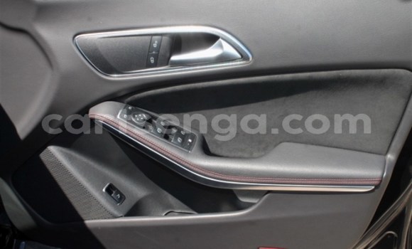 Acheter Occasion Voiture Mercedes‒Benz 200 Noir à Matsapha, Manzini Acheter Occasion Voiture Mercedes‒Benz 200 Noir à Matsapha, Manzini