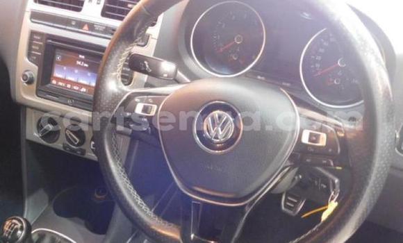Acheter Occasion Voiture Volkswagen Polo Bleu à Bulembu, Hhohho Acheter Occasion Voiture Volkswagen Polo Bleu à Bulembu, Hhohho