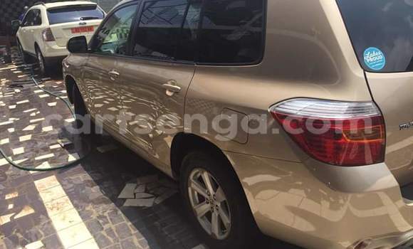 Buy Used Toyota Highlander Brown Car in Lobamba in Manzini Buy Used Toyota Highlander Brown Car in Lobamba in Manzini