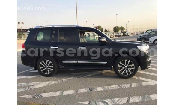 Buy Import Toyota Land Cruiser Black Car in Import - Dubai in Hhohho Buy Import Toyota Land Cruiser Black Car in Import - Dubai in Hhohho
